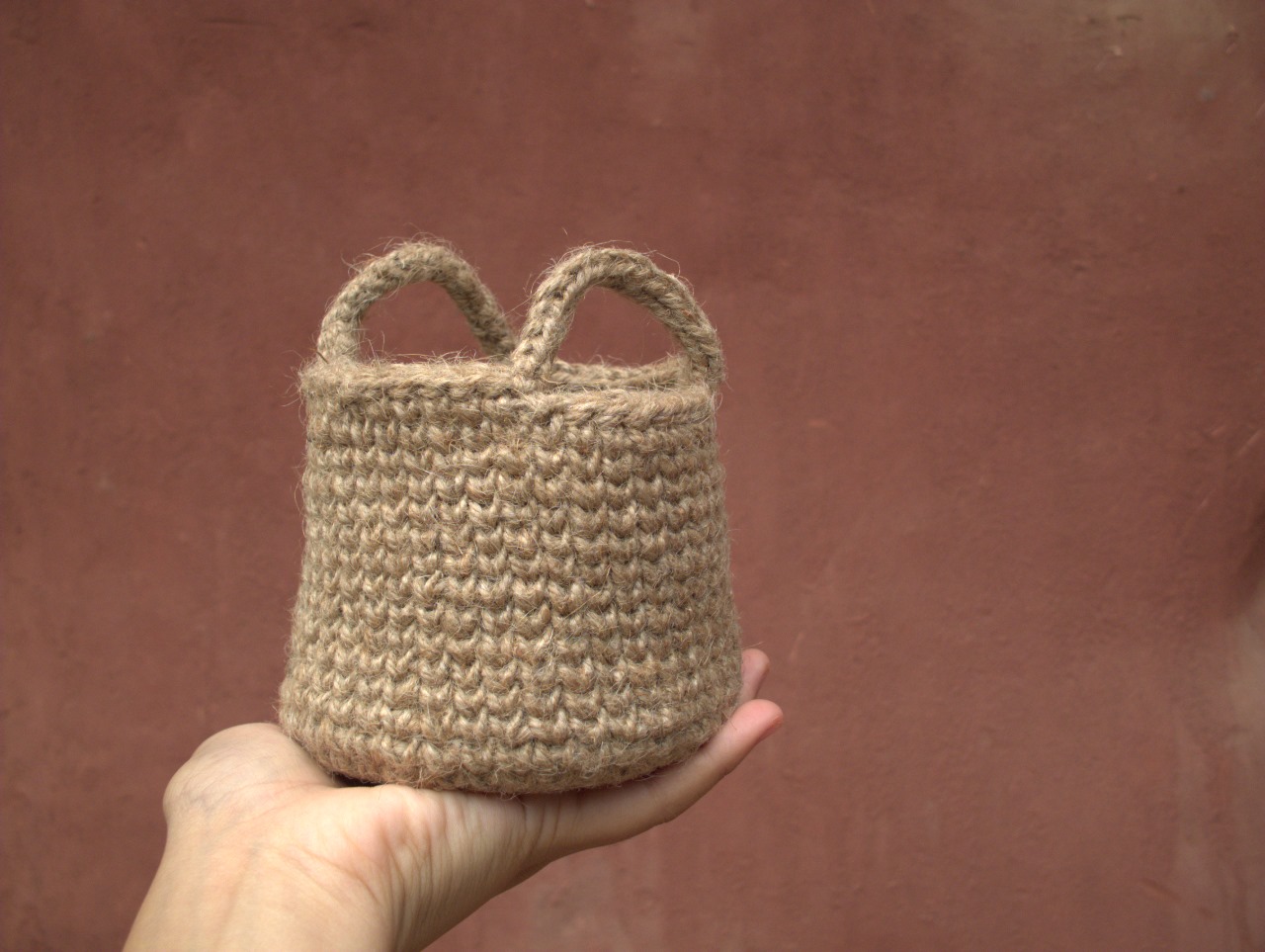 Jute Round Basket